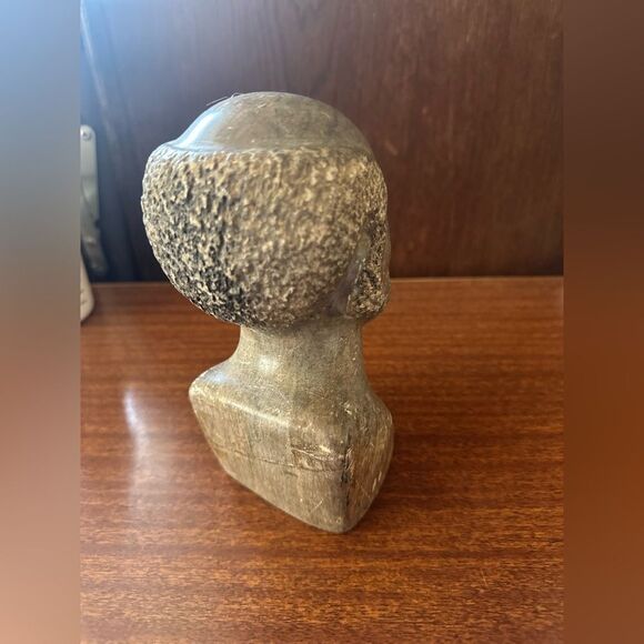 Handcrafted Vintage African SoapStone Bust Sculpture - Picture 7 of 8